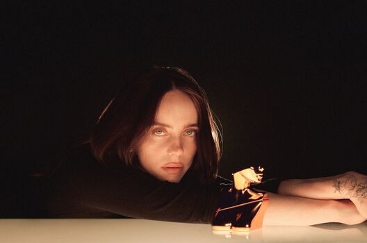 Full leaked Billie eilish  page private photo
