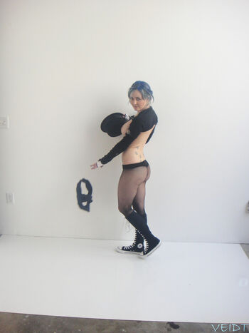 Leaked Dirtyflix production/ private photo viral onlyfans