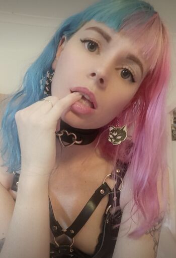 Full leaked Biteable pink pixie private photo