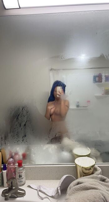 Full leaked Bkshii private photo