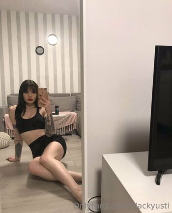 Full leaked Blackyusti private photo