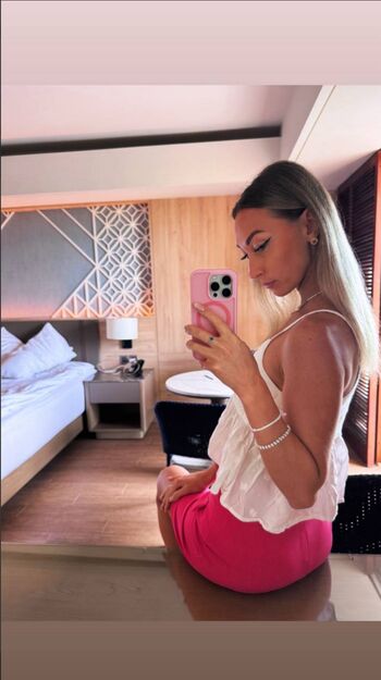 Full leaked Blake star private photo