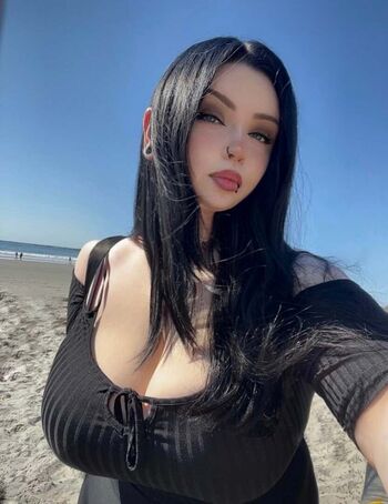 Full leaked Blazin goth private photo