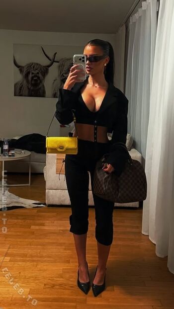 Full leaked Bleneraademi private photo