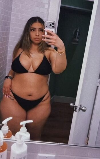 Full leaked Blessedd dess private photo