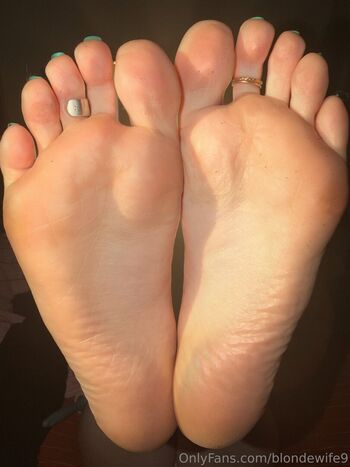 blondewife9