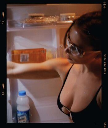 Blondinka Drive Angelina