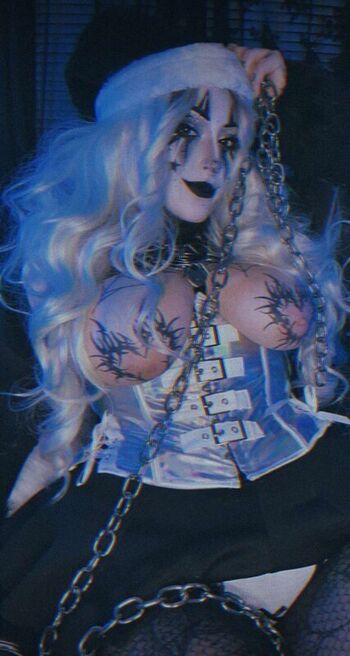 bluecollargoth