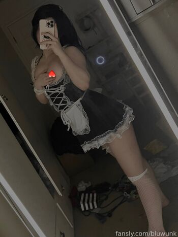 Full leaked Bluwunk private photo