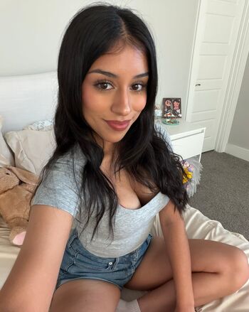 Bobbie Moore