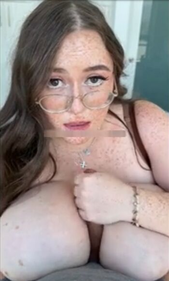 Full leaked Bobbie moore private photo