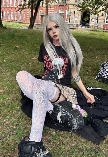 Full leaked Bobbie moore page private photo