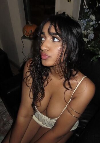 Full leaked Bobbie moore page private photo