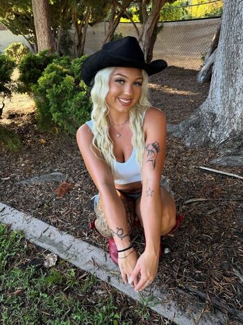 Full leaked Bobbie moore page private photo
