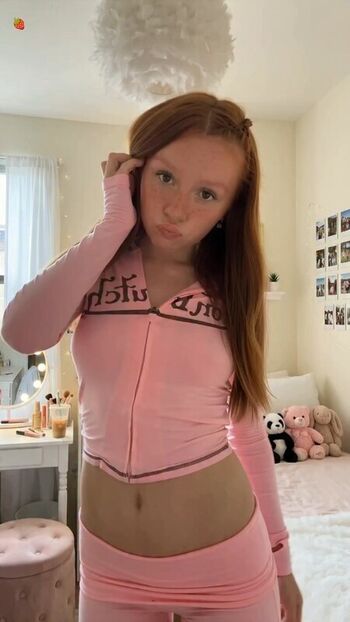 Full leaked Bobbie moore page private photo