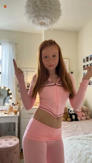 Full leaked Bobbie moore page private photo