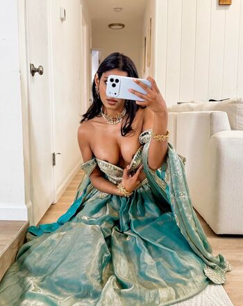 Full leaked Bollywoodtrapqueen private photo