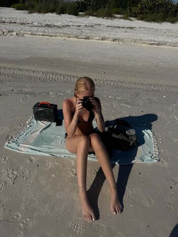 Full leaked Bombette martin private photo