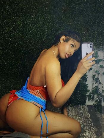 Full leaked Bonberri private photo