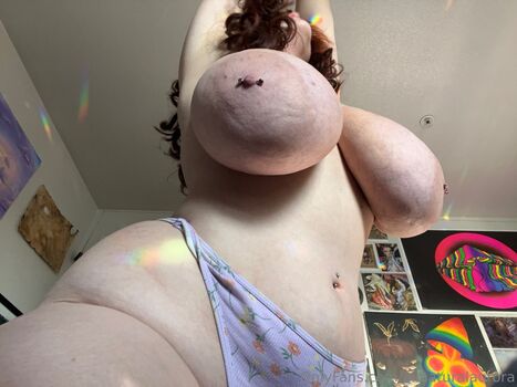 Boob Swing