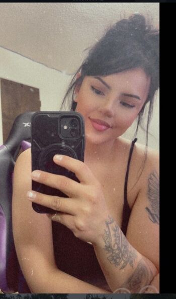 Full leaked Boosted doll private photo