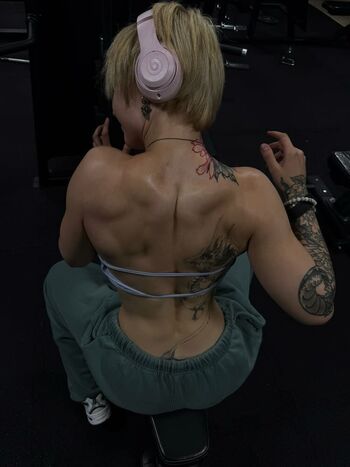 Full leaked Boredgymdarling private photo