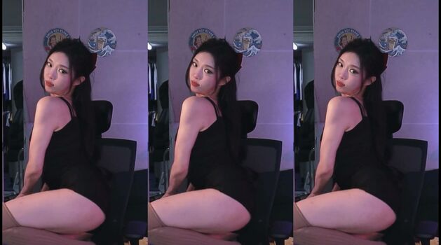 Full leaked Bossberry private onlyfans photo