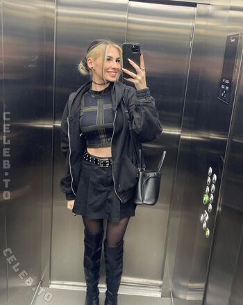 Full leaked Bougebby private photo