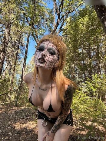 Full leaked Boundmisery private photo