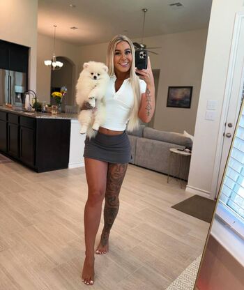 BrazyBecca