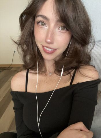 Full leaked Breebunn private photo