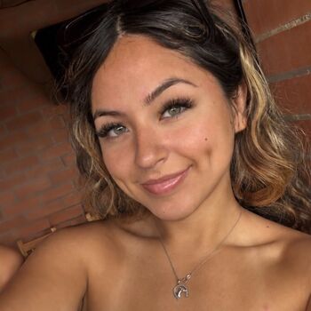 Full leaked Bretaneee private photo