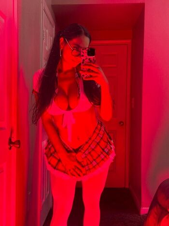 Full leaked Brezn private photo