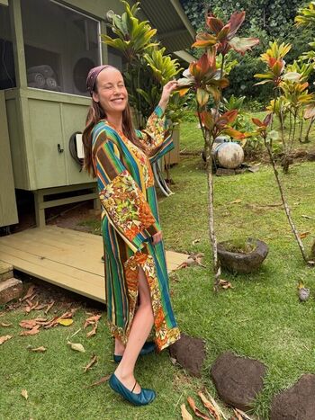 Full leaked Brie larson private photo