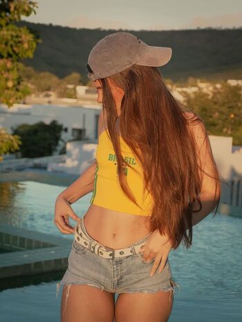 Full leaked Brisa star private photo