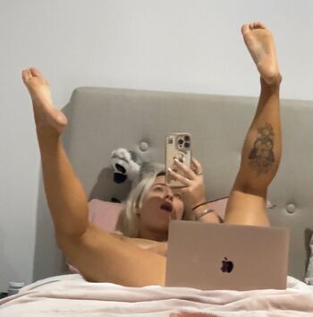 Full leaked Britishboobs private photo