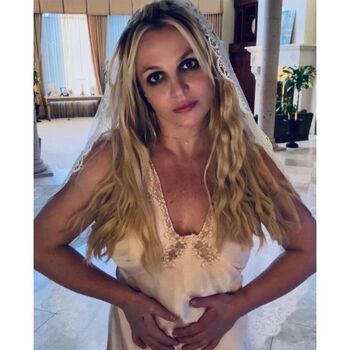 Full leaked Britney spears  page private photo