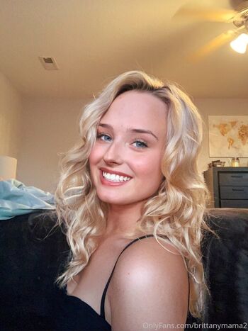 Full leaked Brittanymomma private photo