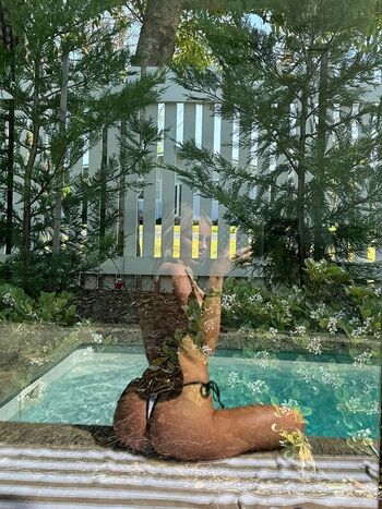 Full leaked Brontesheppeard private photo