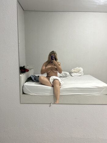 Full leaked Bronzeamento natural page private photo