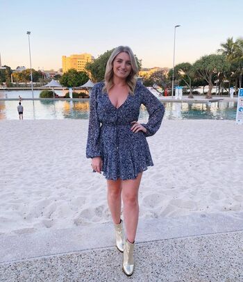 Full leaked Brooke williams private photo