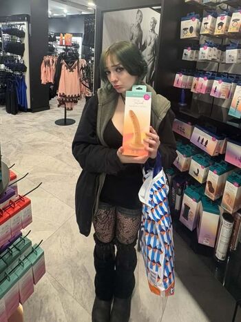 Full leaked Brooketiacarter private onlyfans photo