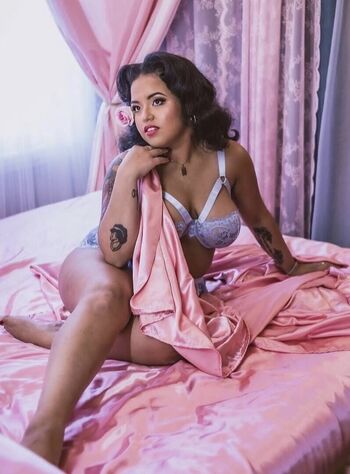 Full leaked Bruja rita private photo