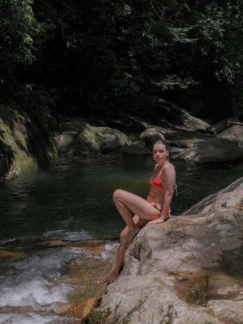 Full leaked Bruna linzmeyer private photo