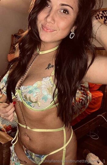 Full leaked Brunettebarbie private photo