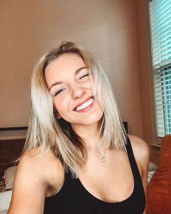 Full leaked Brynn rumfallo private photo