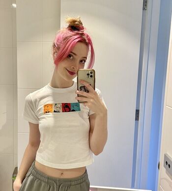 Full leaked Bubbell page private photo