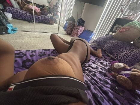 Full leaked Bulimcoffspring private photo