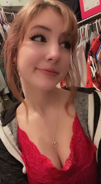 Full leaked Bunimilk private photo