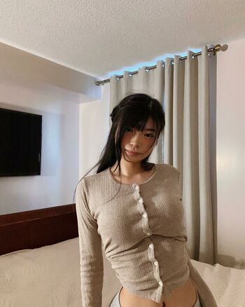 Full leaked Bunnirue private photo